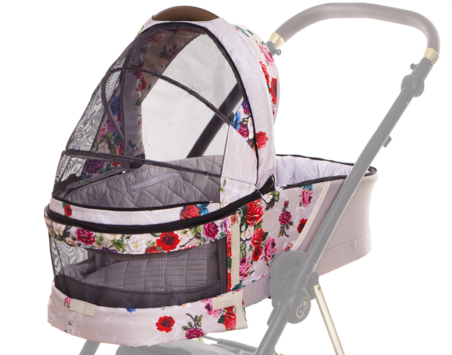MUSSE CARRITO DE BEBÉ  FLORES BABYACTIVE. DISEÑO FLORAL 2024